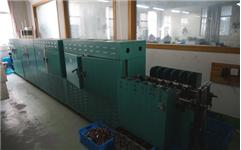 生產(chǎn)機(jī)器